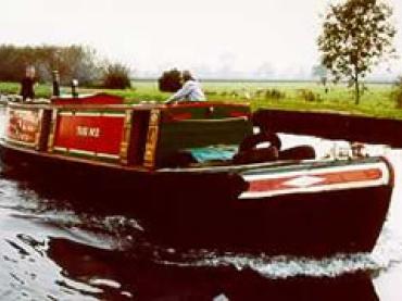 TUG No 2 - bow from starboard side looking aft.