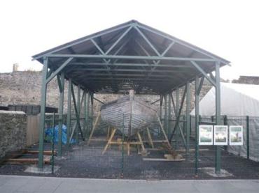 Helen II - build of dedicated compound & shelter