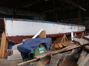 Lady Cable just prior to fitting new Keel