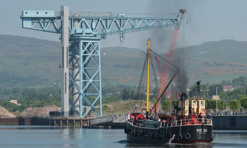 Photo Comp 2018 entry - VIC32 passing the Titan Crane at the site of the former John Brown shipyard, Clydebank, by Graeme Phanco