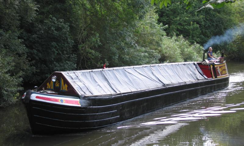 Buckden - port bow looking aft.  Near Watford, September 2007, carrying a cargo of furniture.