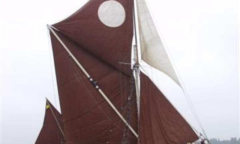 Ethel Ada under sail - starboard side
