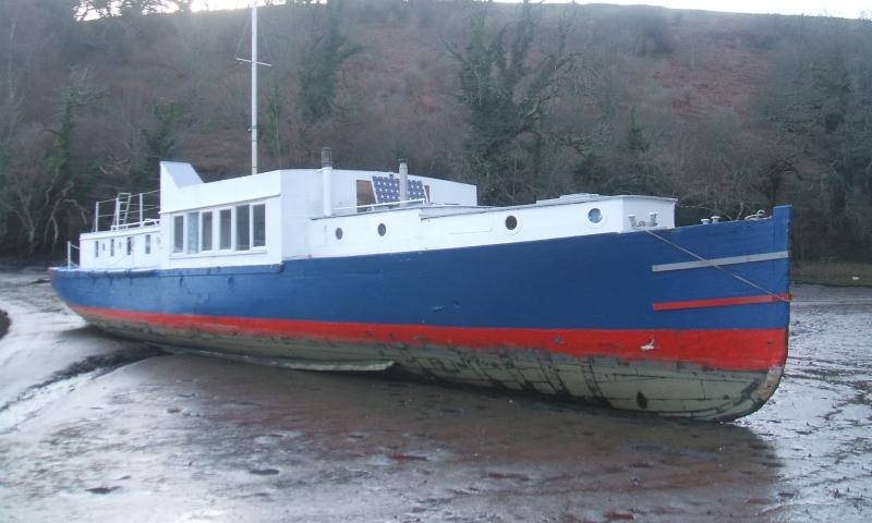 Hospital Boat No 67 - starboard bow