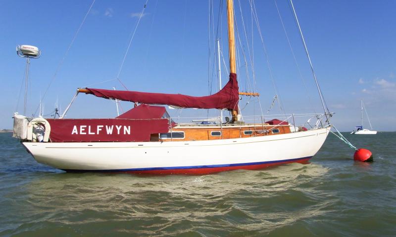 Aelfwyn - repainted, back on the water