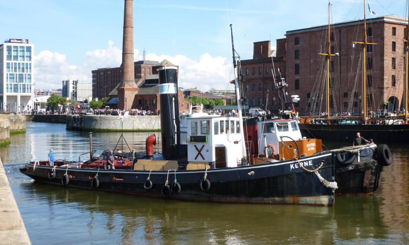 Kerne - leaving Liverpool Museum, going to Birkenhead dry docks with SEAPORT ALPHA