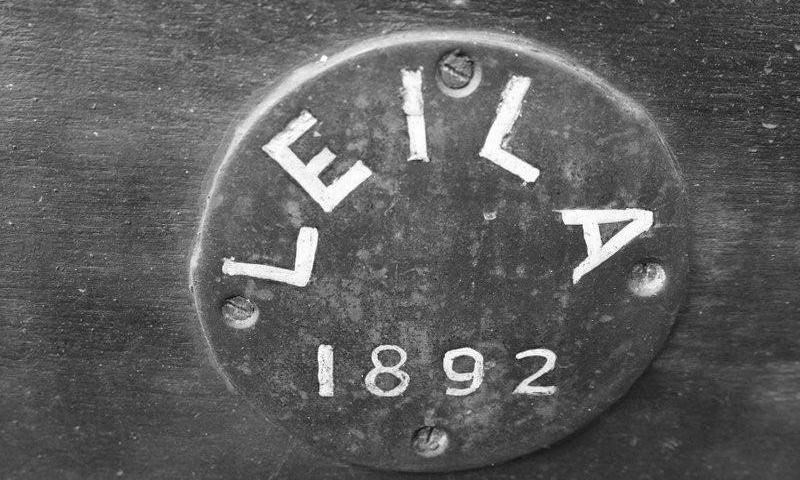 Leila - plaque