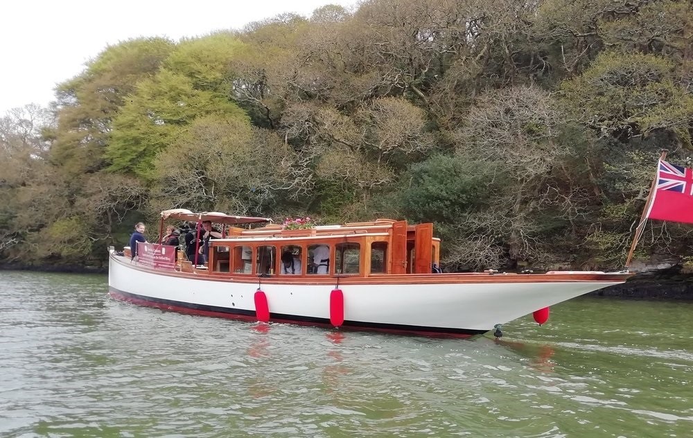 Constance underway (c) Gweek Classic Boatyard 