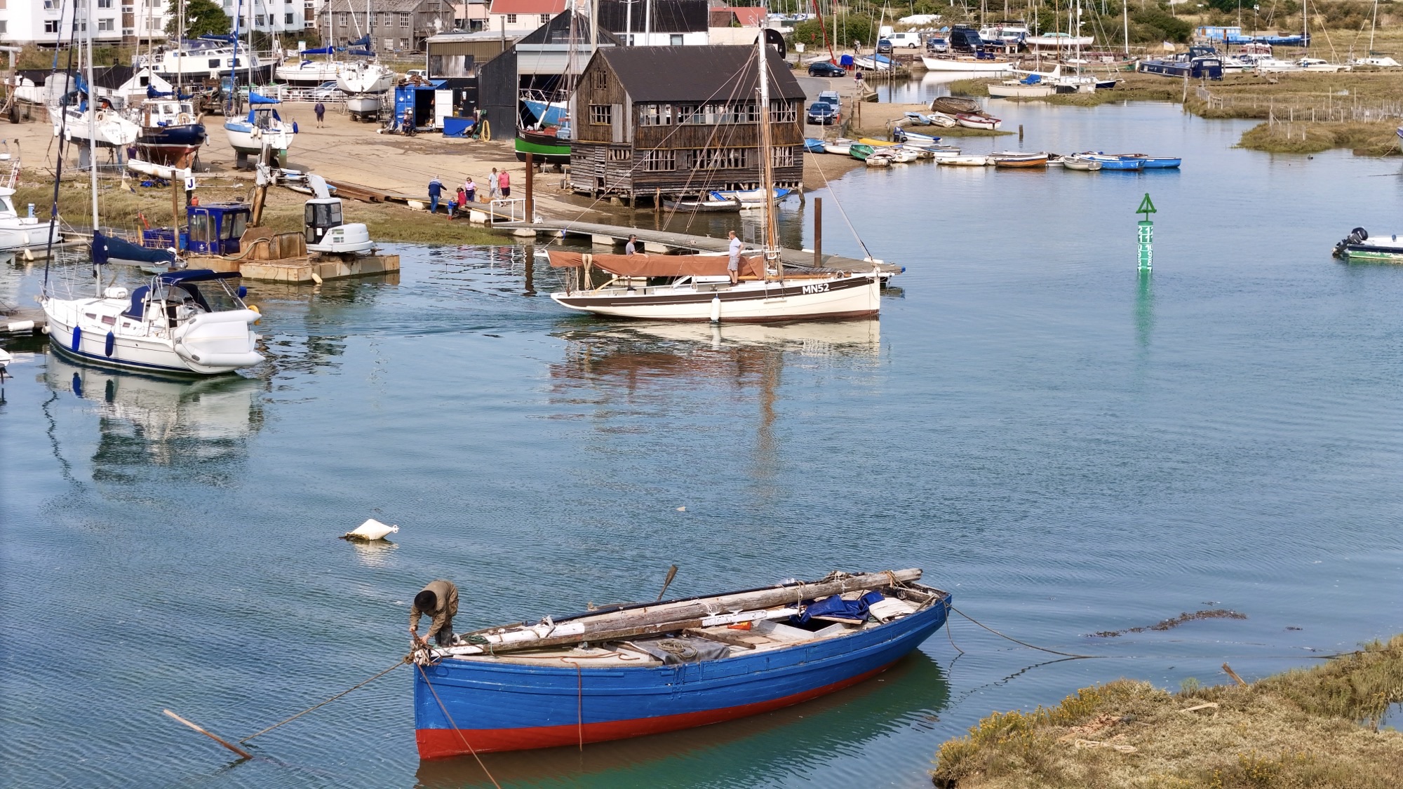 Dorana (foreground) on her mud berth