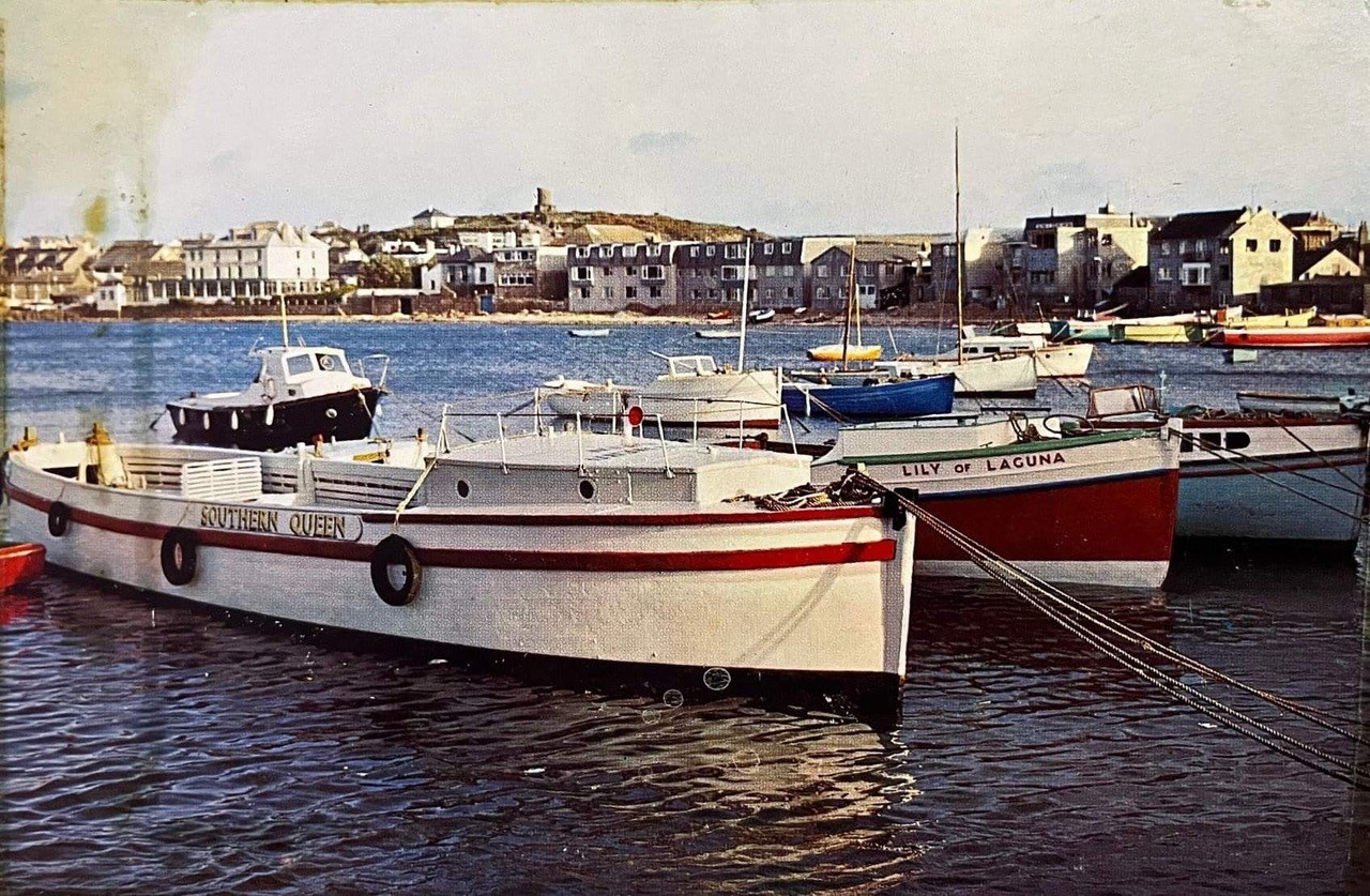 Southern Queen moored, Willett Built 