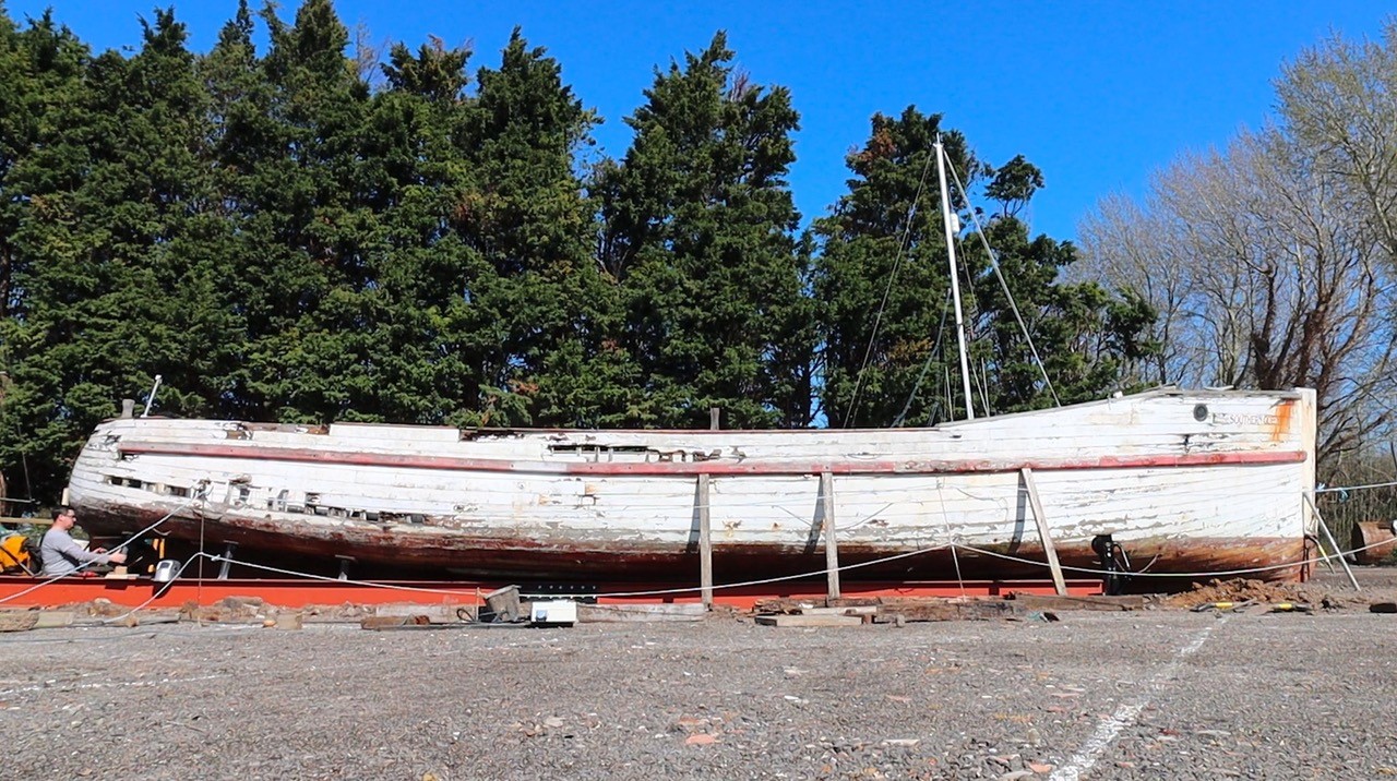 Southern Queen under restoration, (c) Willett Built 