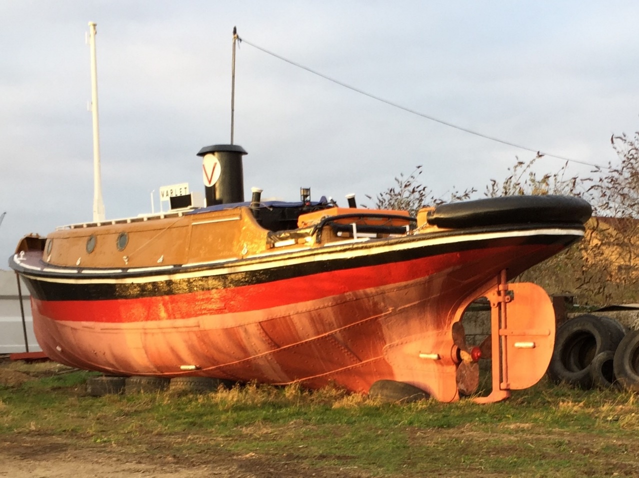 trinity buoy wharf & ss robin trust national historic ships