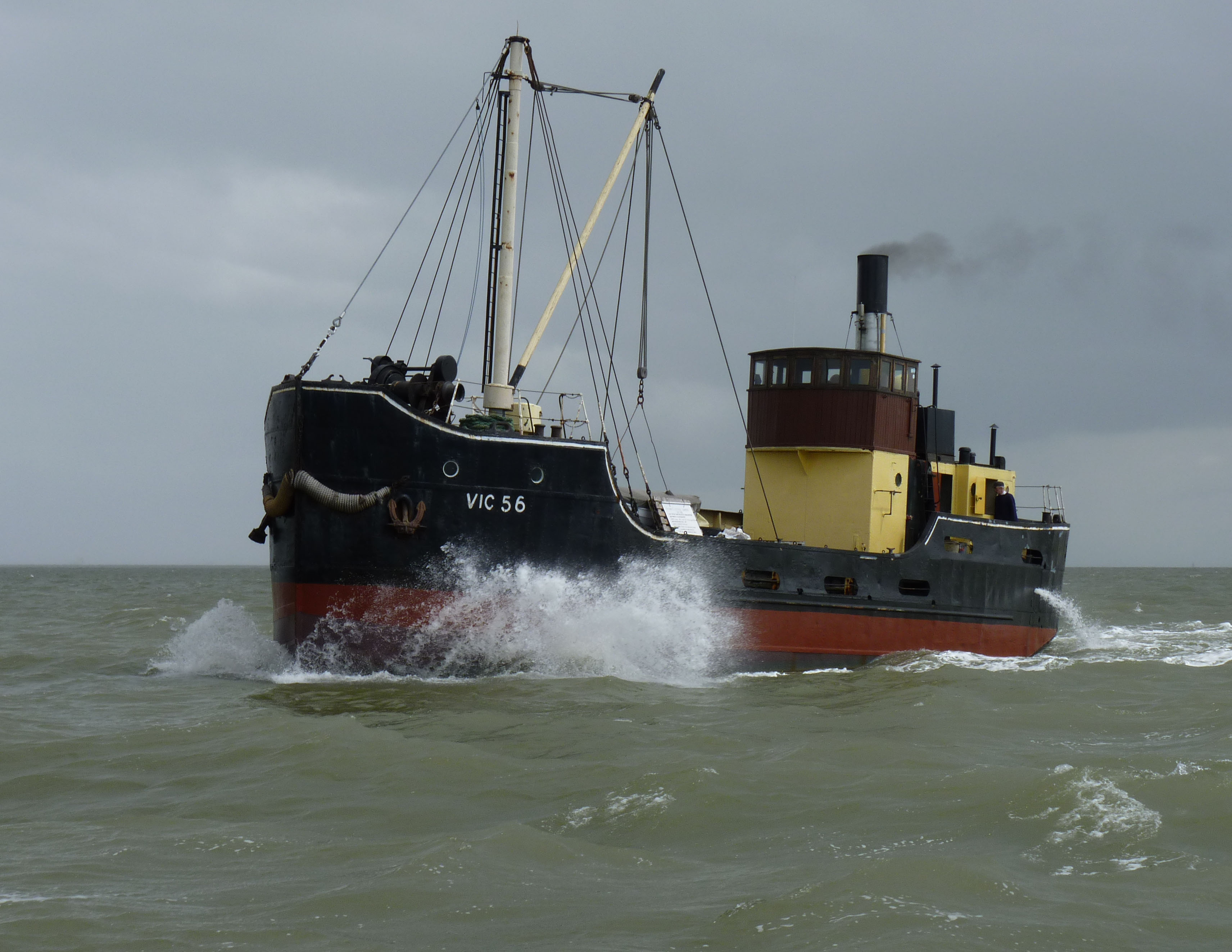 VIC 56 in Sea Reach  (c) Alan Jenner