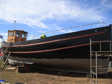 Willdora - hull being painted