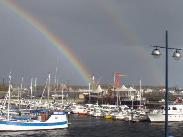 Earl of Zetland and rainbow