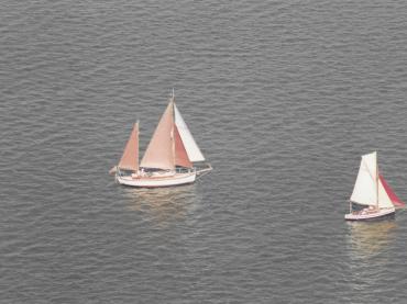 Windsong sailing