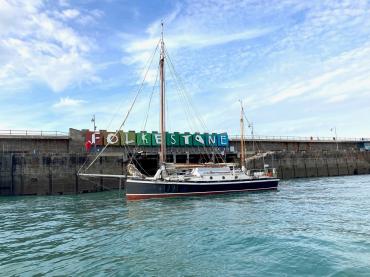 Iedastalham anchored at Folkestone