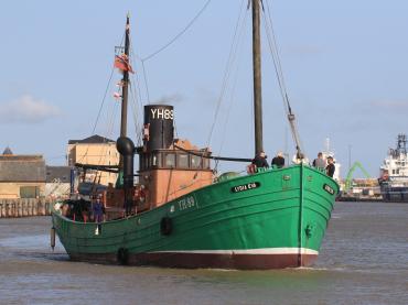 Lydia Eva on the Yare - 2024 Photo Comp