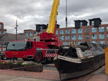 Northwich being moved to the London Canal Musuem
