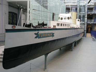 Turbinia - port bow