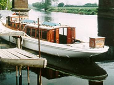 VALENCIA - stern from port quarter looking forward.