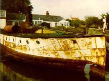 RESOLUTE - laid up in 1995.