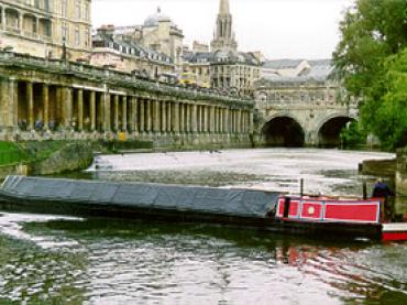 ELSTREE - at Bath completing a turn-a-round. Port side.