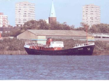 Ross Leopard - starboard side view