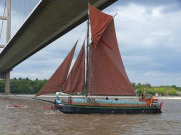 Spider T - underway on 16 April 2011