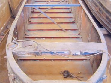 FMC 138 - bow looking aft