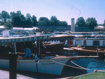 Eclipse alongside