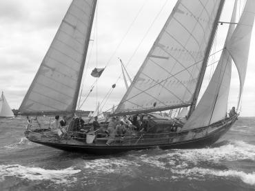 BLOODHOUND at sea, starboard side view