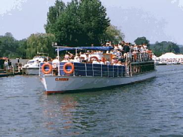 Cliveden - port bow