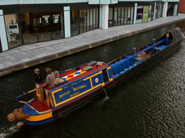 Mendip - underway on her trip to Bournville