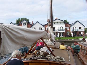 Olive - coach roof from stern