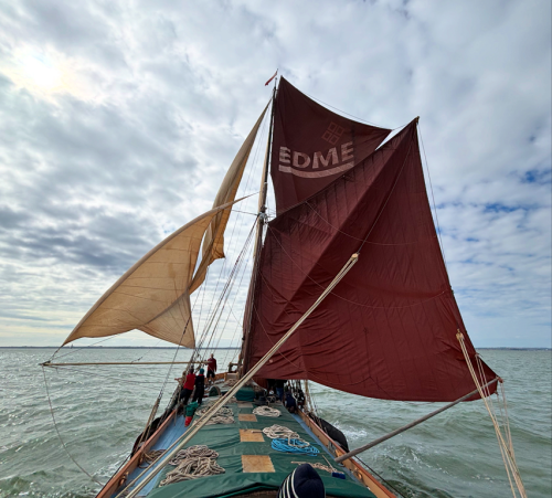 Edme crew keeping her sailing, Swale Match 2025