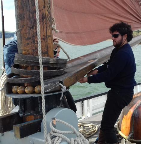 Teymour sailing