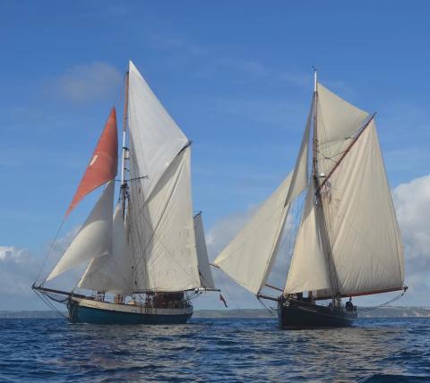 Sailing Tectona and Olga