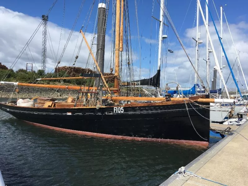 Rosa & Ada at berth