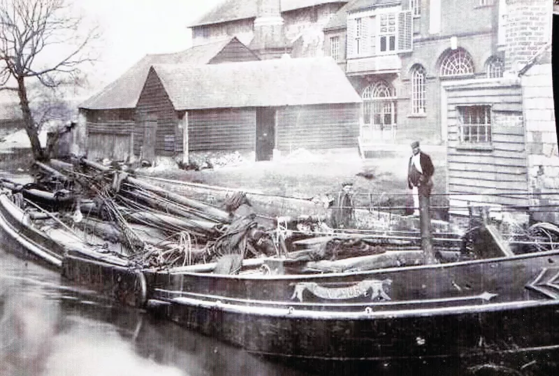 Centaur 1905 at Lewes