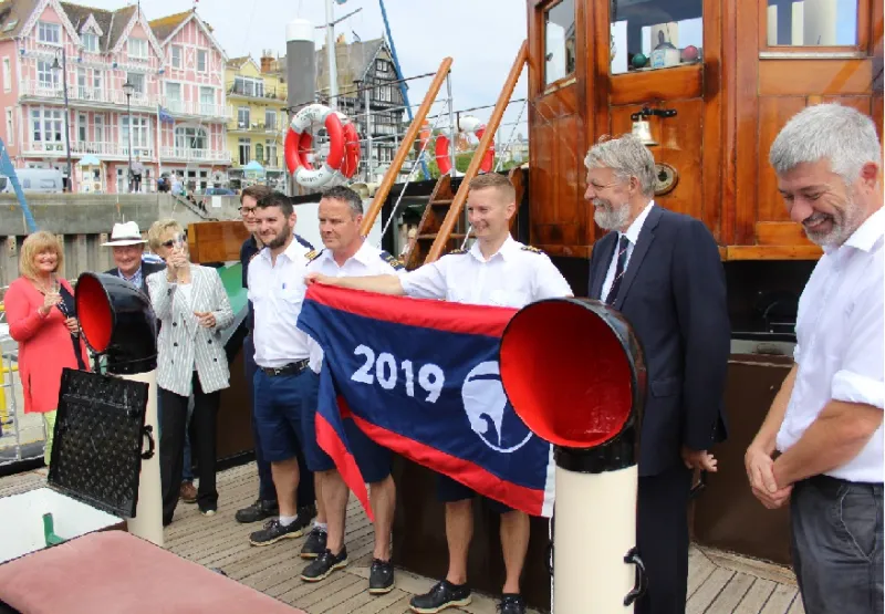 Kingswear Castle pennant presentation