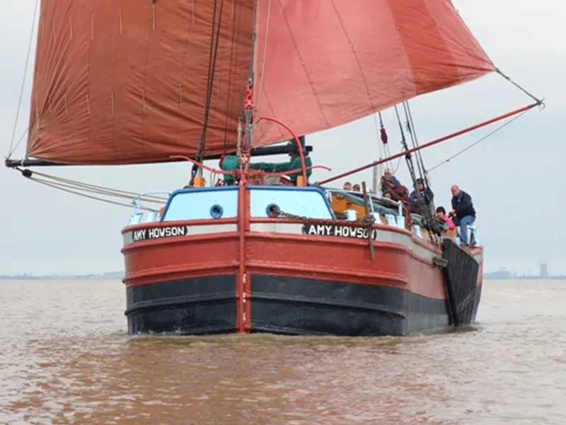 Bow view of Amy Howson