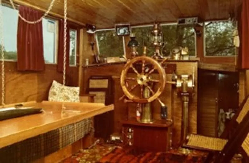 St George interior