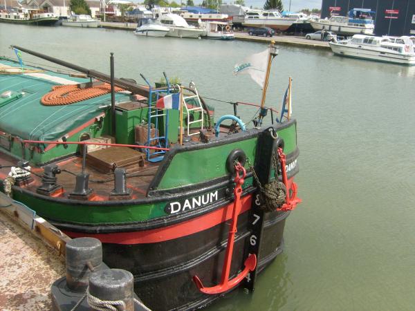 Danum - bow view