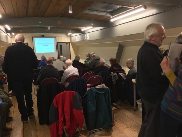 Sabrina 5 - interior (c) Canal & River Trust