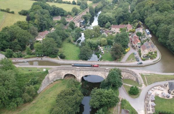 Fulbourne crossing Avoncliffe Aqueducy