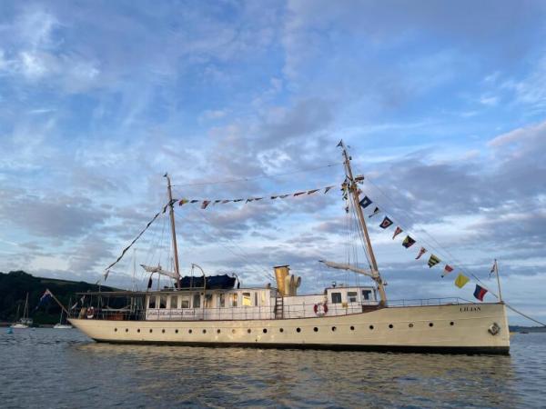 Lilian anchored at Falmouth Classics