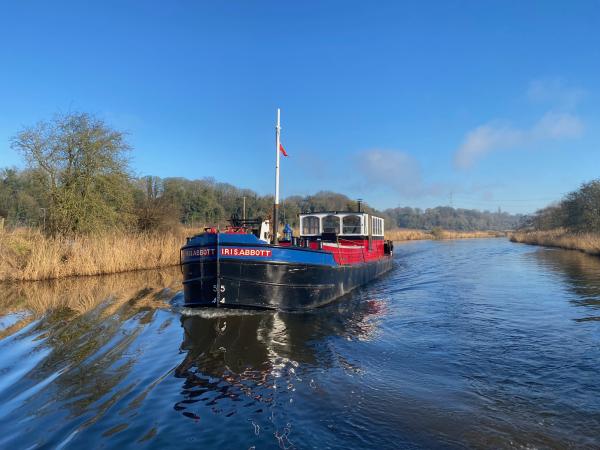 Iris Abbott cruising