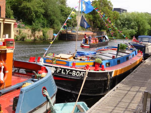 Pauline - Moored after work