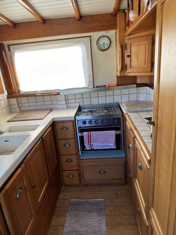 Eaboria interior