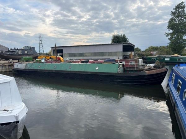 BANBURY moored in a boatyard